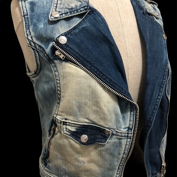 H&M Denim Vest - Limited Edition Garment - Picture 3 of 5